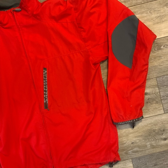 Salomon Red Windbreaker with Gray Details. Size XL - Picture 2 of 7